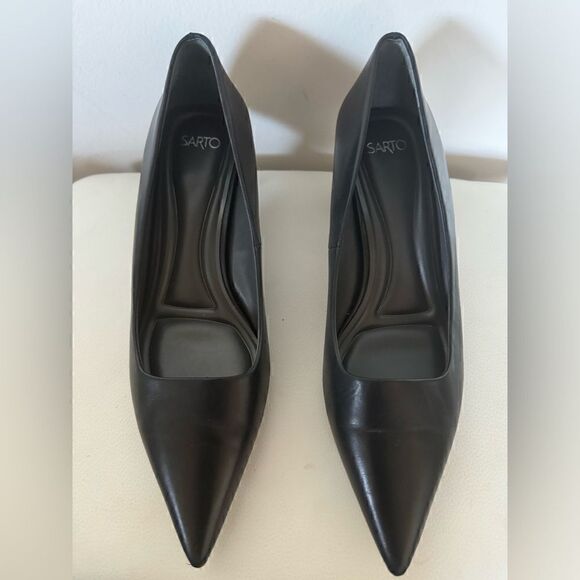 SARTO by Franco Sarto Diva Kitten Heel Pointed - Picture 1 of 4